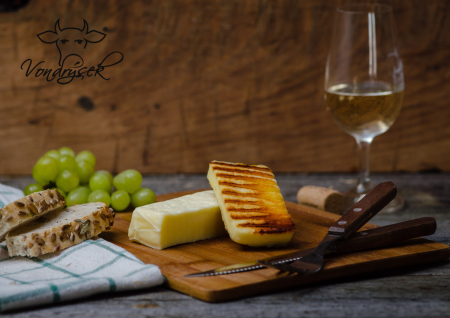 Halamounek (dohřívaný sýr typu halloumi)